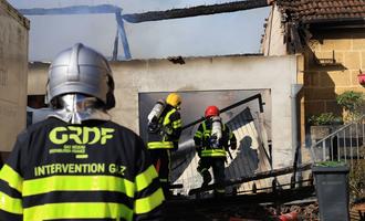 Une maison épargnée par les flammes