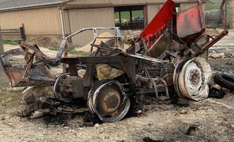 100 bêtes et 3500 m² d'exploitation agricole sauvés des flammes