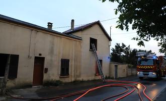 Feu de toiture à Nouzonville 12 mai 2020